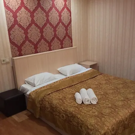 Мініготель Sadok